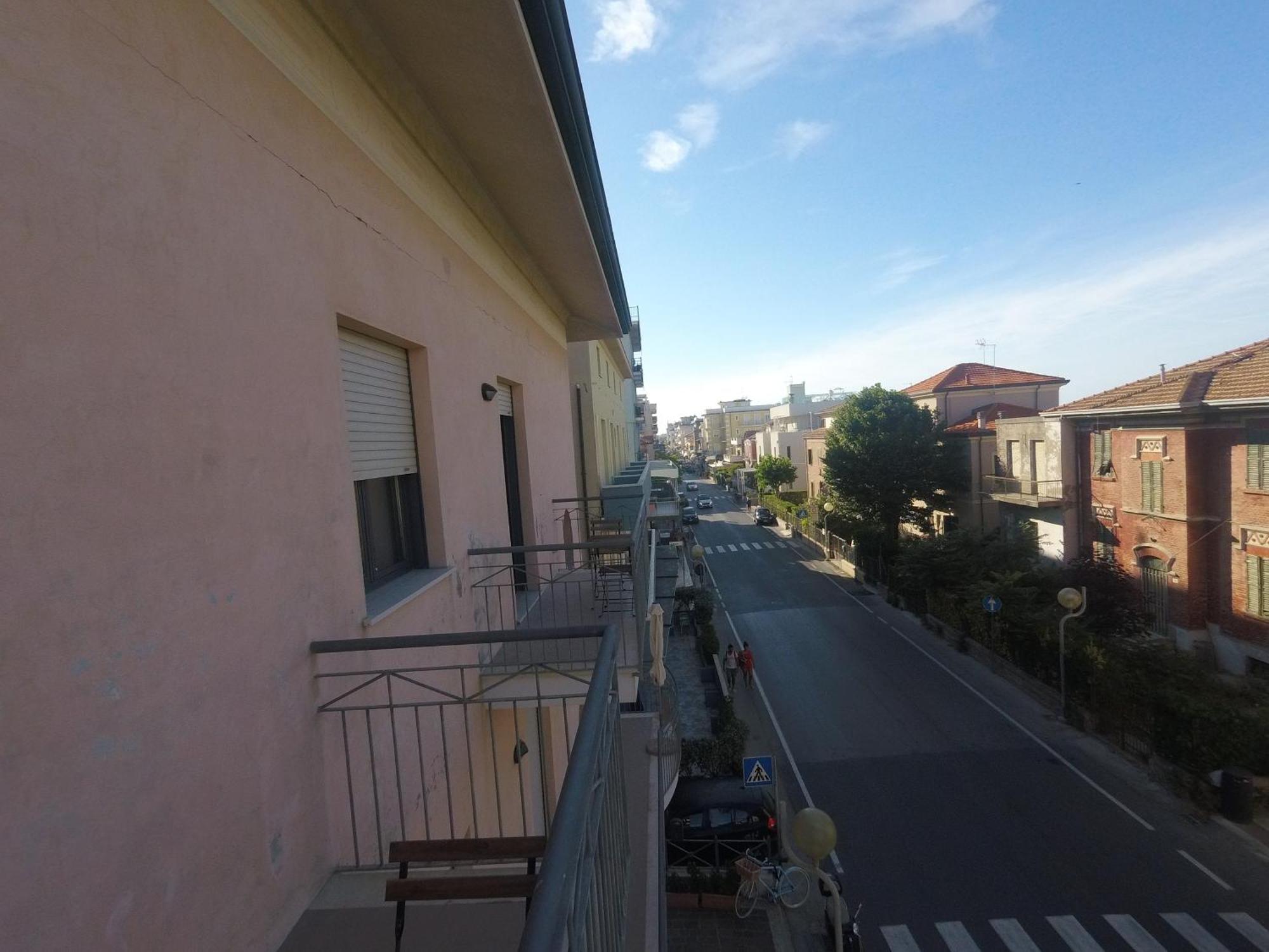Beach House Fronte Mare Viserba Rimini Exterior foto