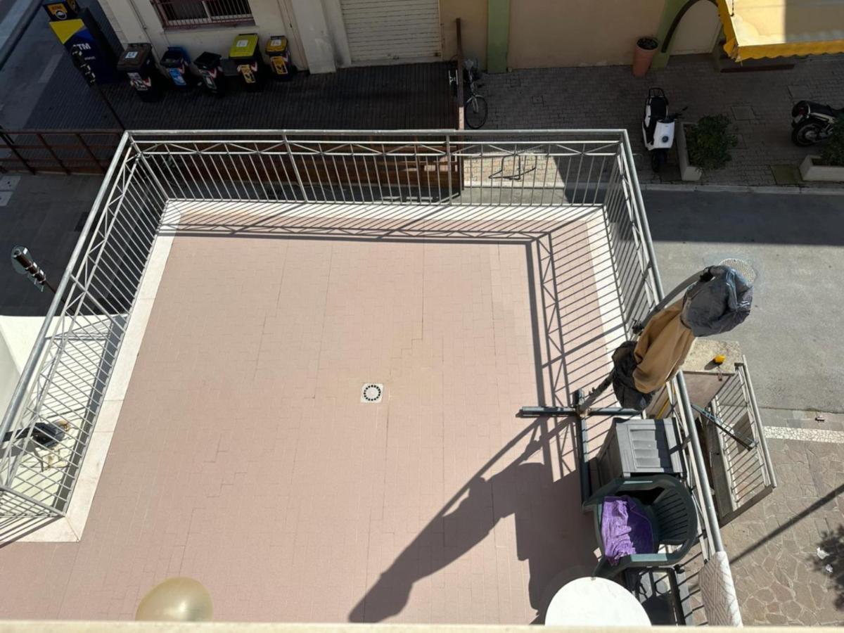 Beach House Fronte Mare Viserba Rimini Exterior foto